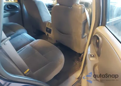 2004 Chevrolet Trailblazer Ls z USA, uszkodzony, nr VIN 1GNDT13S542225480